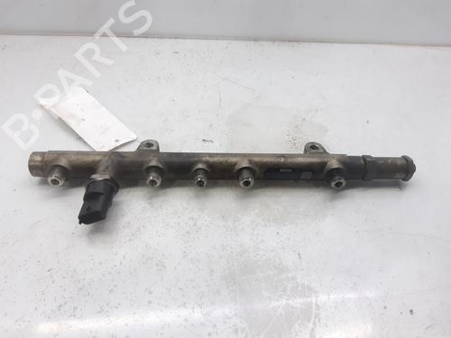 Used Injection rail NISSAN PRIMERA Hatchback (P12) 1.9 dCi (120 hp) 7051228