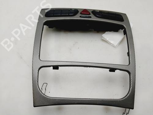 Used Warning switch MERCEDES-BENZ C-CLASS Coupe (CL203) [2001-2011]  28009833