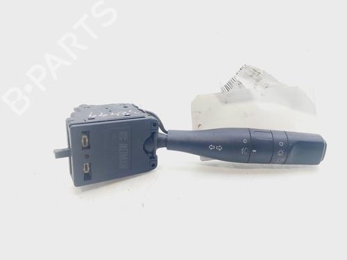 Used Headlight switch PEUGEOT 106 II (1A_, 1C_) 1.1 i (60 hp) 26979269