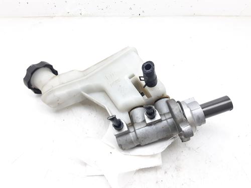 Used Brake master cylinder KIA SPORTAGE III (SL) 1.7 CRDi (116 hp) 8333985