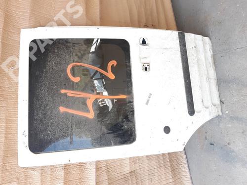 Used Right slide door Right slide door FORD TRANSIT CONNECT (P65_, P70_, P80_) 1.8 TDCi (90 hp) 9725788 9725788