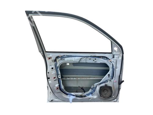 Left front door HYUNDAI TUCSON (JM) 2.0 CRDi | BP27206098C2 