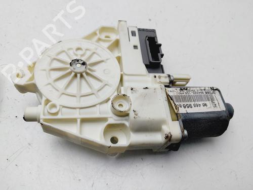 Portierruitmotor linksachter PEUGEOT 407 (6D_) 2.0 HDi 135 (6DRHRH, 6DRHRE, 6DRHRG, 6DRHRJ) | BP29472199E23 