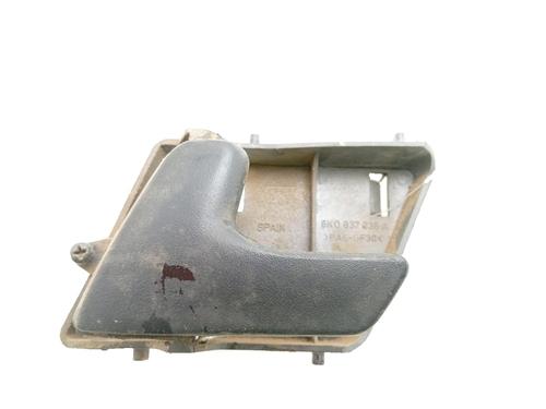 Venstre foran invendig håndtak SEAT IBIZA II (6K1) 1.9 D (64 hp) 24641791