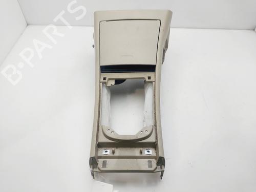 Used Middle console Middle console 38324475 38324475
