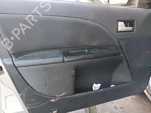 Injection rail FORD MONDEO III (B5Y) 1.8 16V | BP29454049M98 