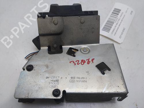 Bagklap lås FORD MONDEO III (B5Y) 2.0 TDCi (130 hp) 15838872