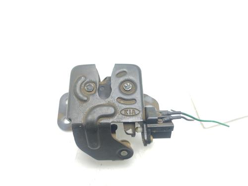 Tailgate lock KIA SPORTAGE II (JE_, KM_)  | BP23071700C101 
