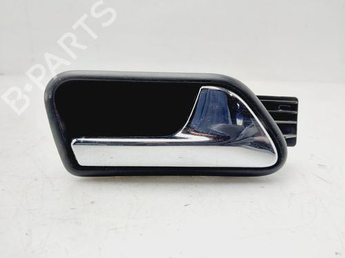 Used Front right interior door handle VW TOURAN (1T1, 1T2) [2003-2010]  23400009