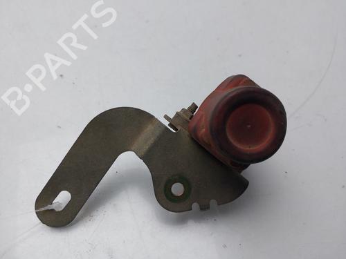 Interruttore RENAULT CLIO II (BB_, CB_) 1.9 D (B/CB0E, BB0J) (64 hp) 32413967