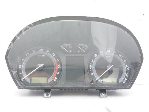 Used Instrument cluster SKODA FABIA I (6Y2) [1999-2008]  12425890