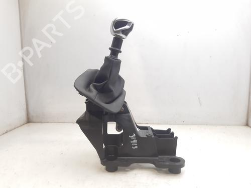 Gear lever PEUGEOT 2008 I (CU_) 1.2 THP 130 / PureTech 130 | BP17446708M90 
