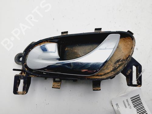 Used Front left interior door handle NISSAN QASHQAI II (J11, J11_) [2013-2025]  30857620