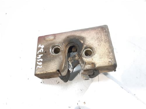 Used Front left lock VW POLO II (86C, 80) 1.3 Cat (75 hp) 8892811