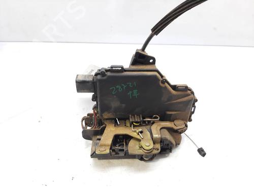 Vergrendeling links achter SKODA OCTAVIA I (1U2) 1.9 TDI (110 hp) 3B4839015A | 3B4839015A |