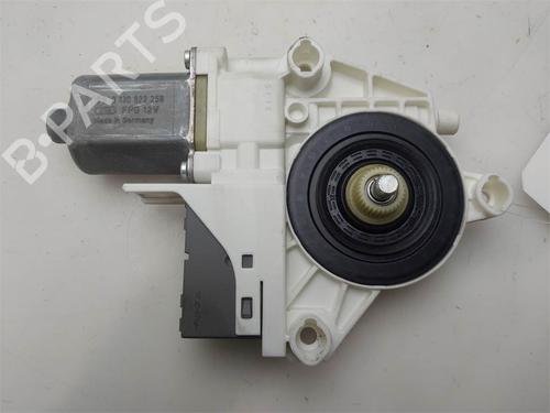 Used Right rear window motor Right rear window motor 38441604 38441604