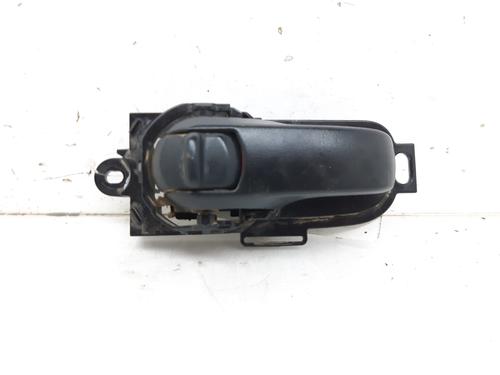 Venstre foran invendig håndtak NISSAN TIIDA Hatchback (C11) 1.5 dCi (106 hp) 8319385