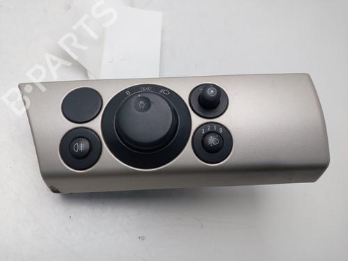 Used Headlight switch Headlight switch OPEL ASTRA H (A04) [2004-2014] 33757471 33757471