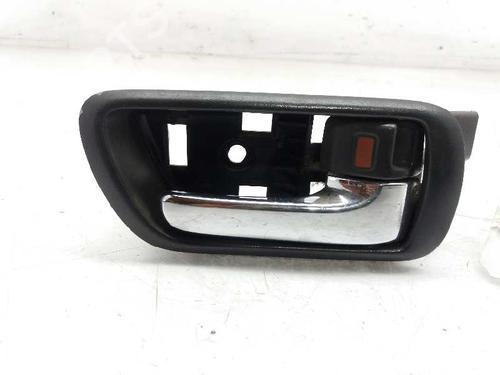 Used Rear right interior door handle TOYOTA COROLLA Verso (ZER_, ZZE12_, R1_) 2.2 D-4D (AUR10_, AUR10R) (136 hp) 3338201