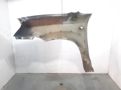 Used Right front fenders Right front fenders HYUNDAI TUCSON (JM) 2.0 CRDi All-wheel Drive (140 hp) 11196774 11196774