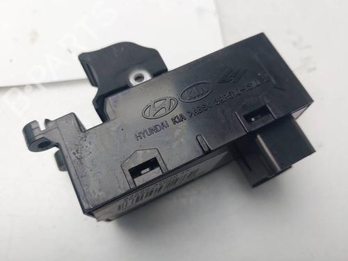 Right rear window switch HYUNDAI i40 I (VF) 1.7 CRDi | BP39595891I28 - Image 5