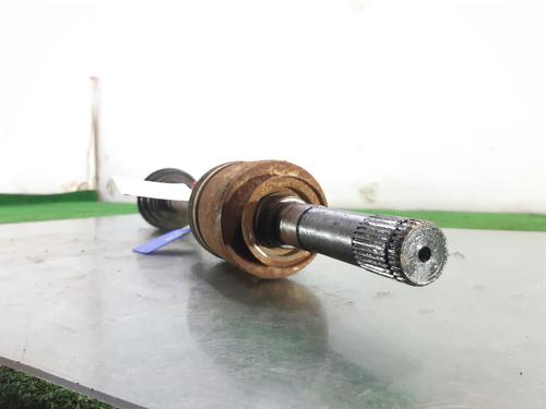 Left rear driveshaft LAND ROVER RANGE ROVER SPORT I (L320) 2.7 D 4x4 | BP9308473M40 