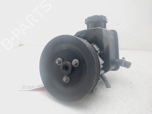 Used Steering pump MERCEDES-BENZ VITO / MIXTO Van (W639) 111 CDI (639.601, 639.603) (116 hp) 30136566