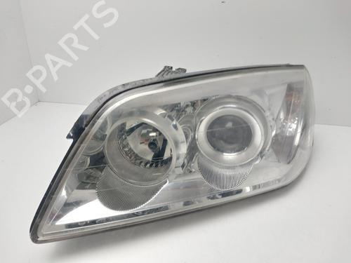 Used Left headlight CHEVROLET CAPTIVA (C100, C140) 2.0 D (150 hp) 32009526