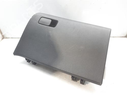 Used Glove box HYUNDAI i20 II (GB, IB) 1.2 (84 hp) 12407476