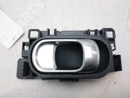 Højre bagtil invendig håndtag CITROËN C4 CACTUS 1.2 VTi 82 (82 hp) 11745579