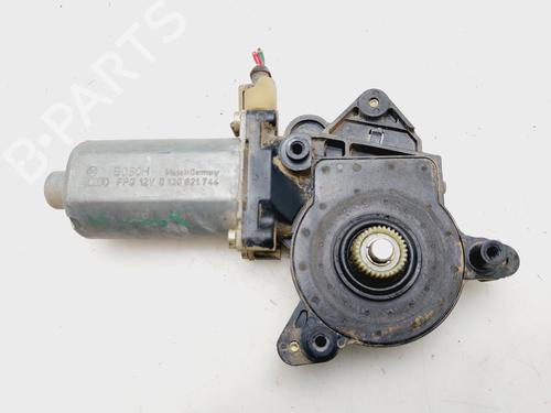 Used Left rear window motor TOYOTA AVENSIS Liftback (_T22_) 2.0 TD (CT220_, CT220R) (90 hp) 20495812