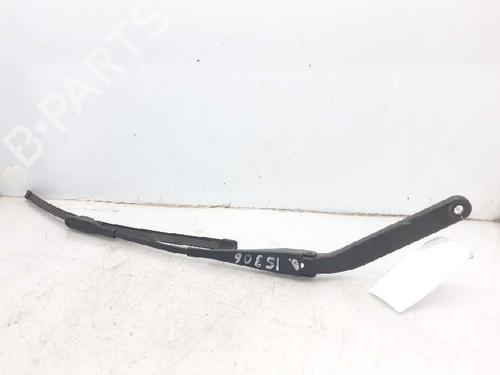Used Front windshield wiper arm BMW 1 (E87) 120 d (163 hp) 6541157