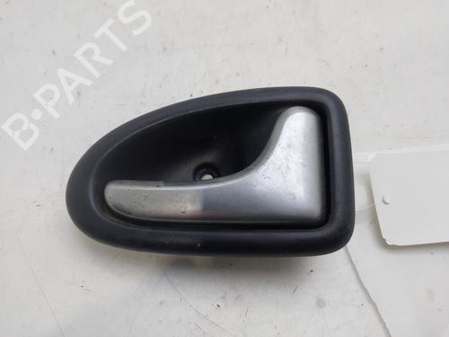 Türgriff vorne rechts innen für RENAULT CLIO II (BB_, CB_) 1.2 16V (BB05, BB0W, BB11, BB27, BB2T, BB2U, BB2V, CB05,... (75 hp) 24365948