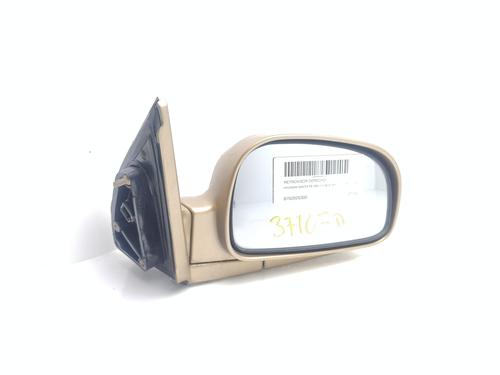 Right mirror HYUNDAI SANTA FÉ I (SM) 2.4 16V 4x4 8762026300 |