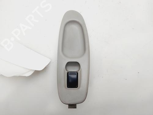 Used Right front window switch NISSAN ALMERA TINO (V10) 2.2 dCi (115 hp) 29704704