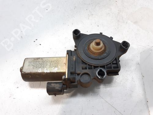 Alzavetro anteriore destra FIAT STILO (192_) 1.9 JTD (192_XE1A) (115 hp) 0046831641 | 0046831641 |