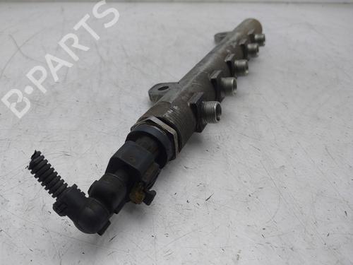Used Injection rail Injection rail 36806889 36806889