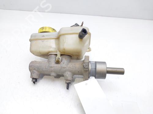 Used Brake master cylinder VW POLO (9N_, 9A_) 1.2 (54 hp) 15229987