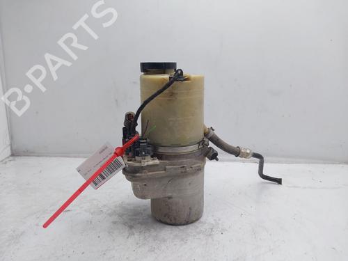 Used Steering pump OPEL VECTRA C (Z02) 1.8 16V (122 hp) 18253671
