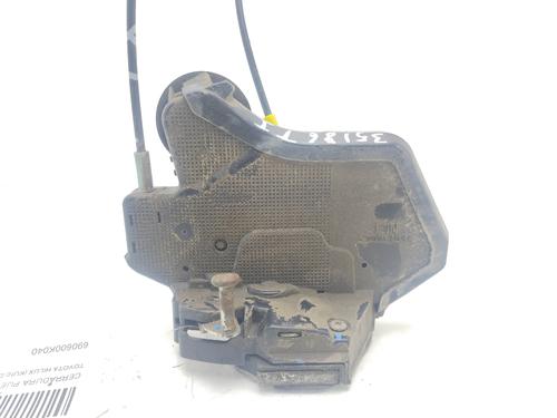 Used Rear left lock TOYOTA HILUX VII Pickup (_N1_, _N2_, _N3_) 2.5 D-4D 4WD (KUN25) (144 hp) 22799027