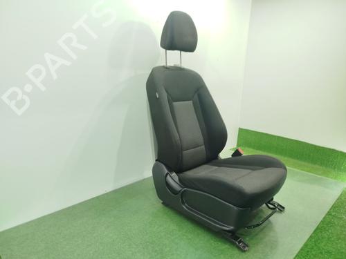 Right front seat HYUNDAI i40 I (VF) 1.7 CRDi | BP31052663C16 