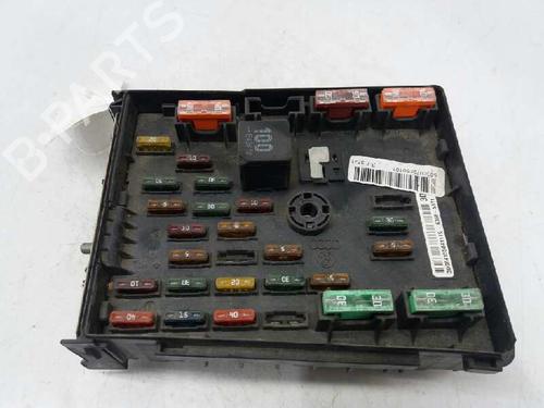 Fuse box AUDI Q3 (8UB, 8UG) 2.0 TDI quattro (150 hp) 8U5050079 | 8U5050079 |