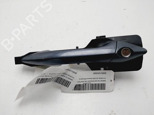 Used Front left exterior door handle HYUNDAI i30 (GD) [2011-2025]  19935261