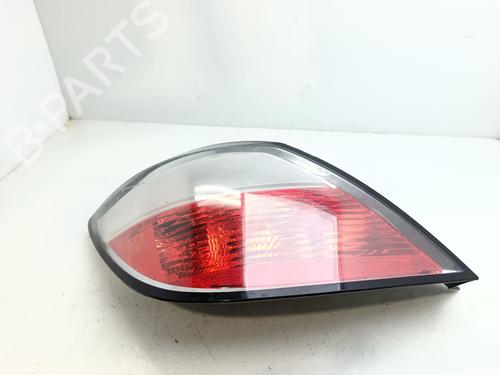 Used Left taillight OPEL ASTRA H (A04) [2004-2014]  28333560