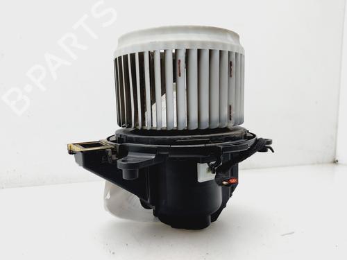 Heater blower motor PEUGEOT 3008 II SUV (MC_, MR_, MJ_, M4_) 1.5 BlueHDi 130 | BP26694193M62 