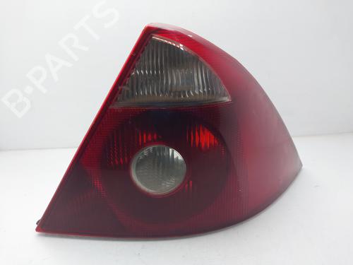 right-taillight-ford-mondeo-iii-b5y-2000-2001-2002-2003-2004-2005-2006-2007-34122400 main image