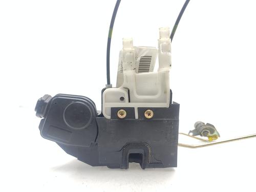 Front right lock HYUNDAI SANTA FÉ I (SM) 2.4 16V 4x4 | BP23118634C97 