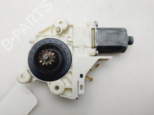 Rudehejsemotor forskærm venstre FORD FOCUS II (DA_, HCP, DP) 1.6 TDCi (90 hp) 30719079