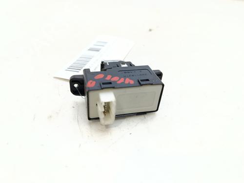 Right front window switch KIA CARENS IV 1.7 CRDi | BP36664629I26 - Image 2