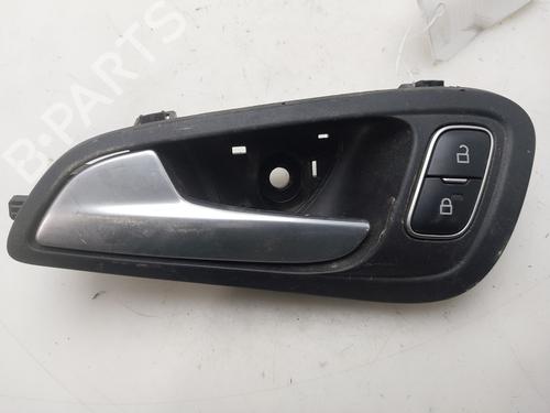 Used Front left interior door handle Front left interior door handle FORD FOCUS IV Turnier (HP) 1.0 EcoBoost mHEV (125 hp) 34235923 34235923